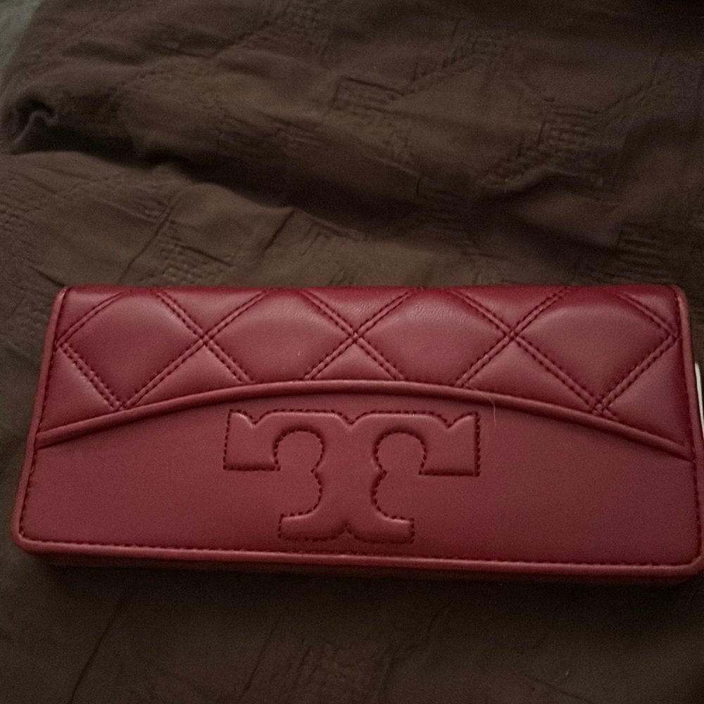 Tory burch wallet
